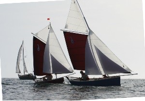 kleines Segelschiff-transportierbar-gazelle-des-sables-boat-a-voile-tradition-architect-naval