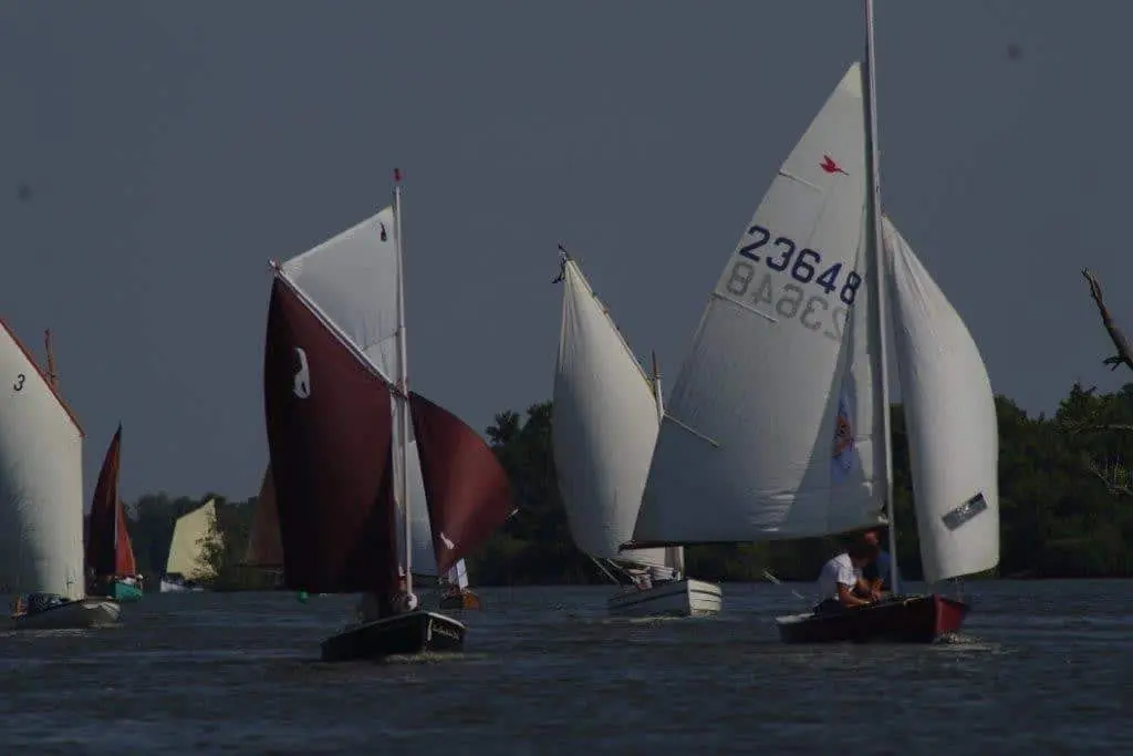Parmi les plus beaux bateaux, La Gazelle des Sables petit_bateau_transportable_navigations_collectives
